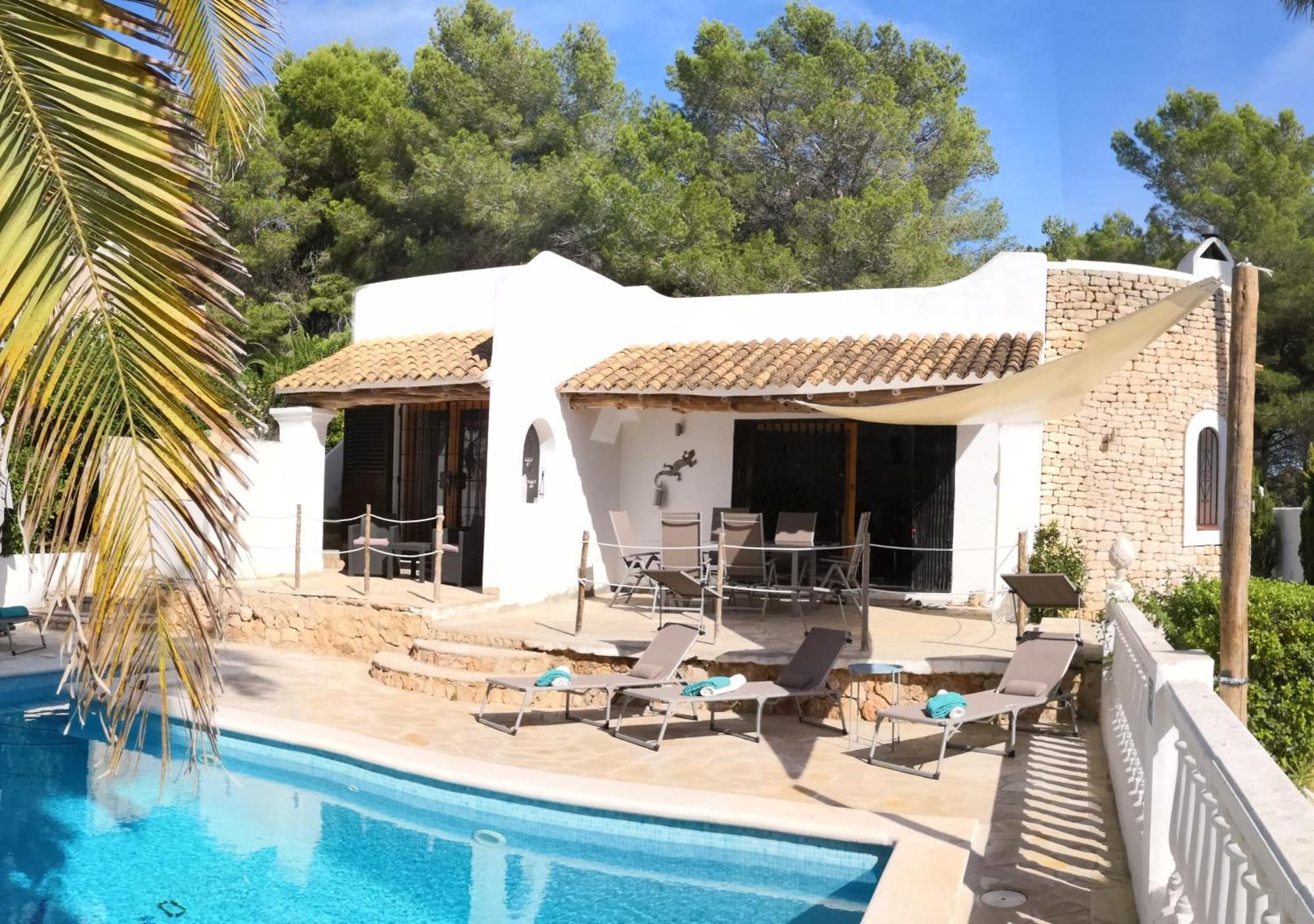 Private Villa Mit Eigenem Pool Unter Palmen Cala Llena Exterior photo